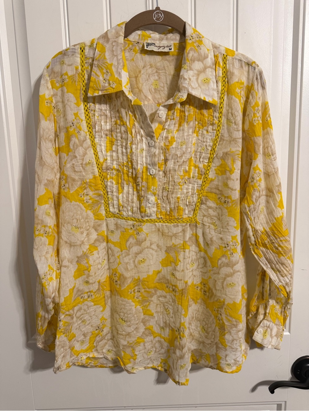 Magazine Floral Yellow Long Sleeve Blouse. Women's Size M